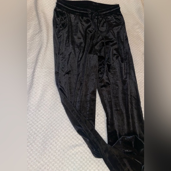 Two piece set - pants and corset top - Picture 2 of 4